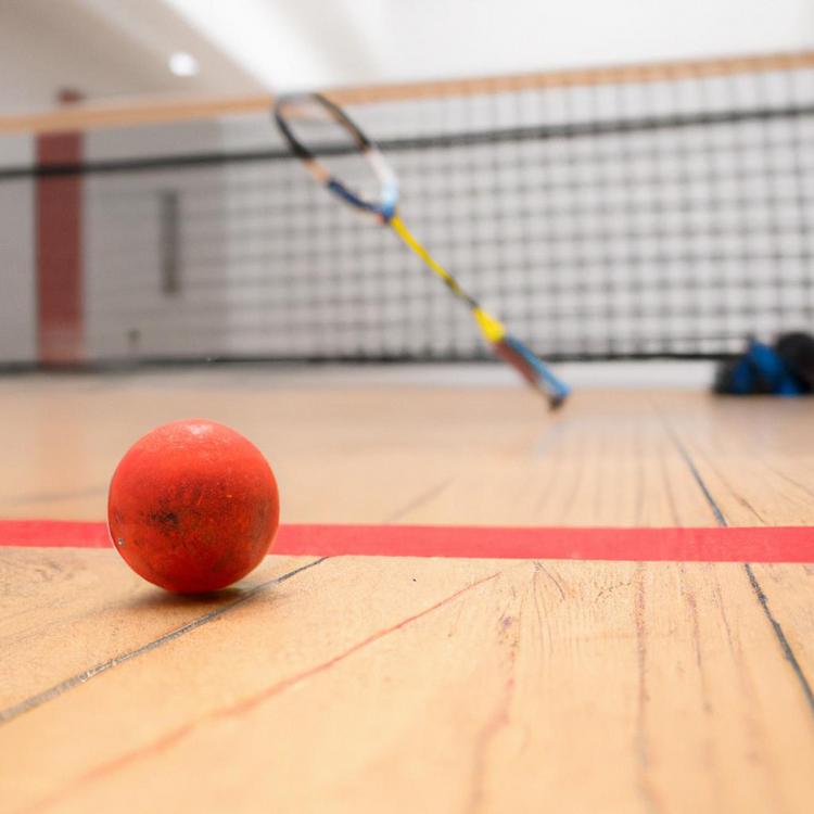 Jakie sa zasady gry w squasha?